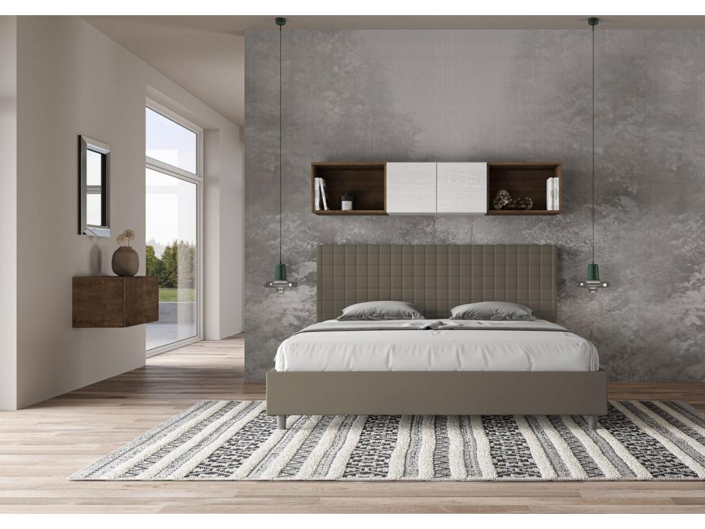 Letto in similpelle marrone, 180 x 200 cm