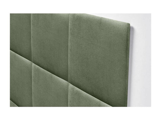 Letto in velluto verde