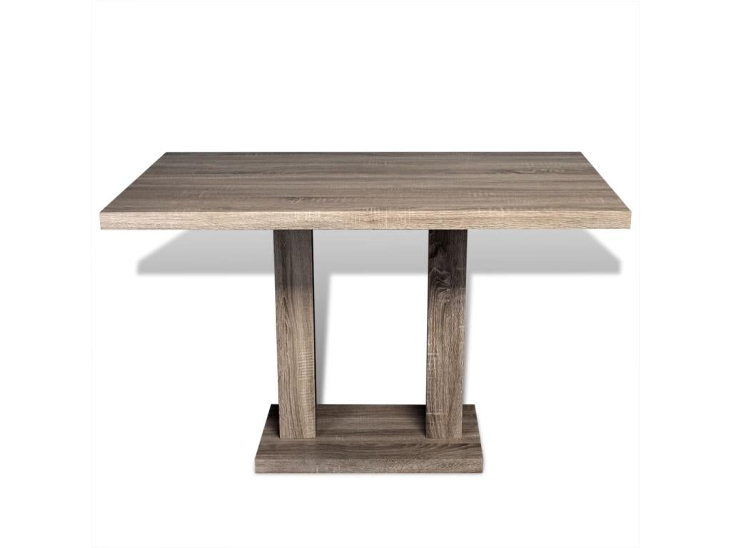 Tavolo in legno di quercia marrone