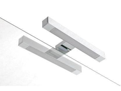 Armadio in legno di rovere naturale