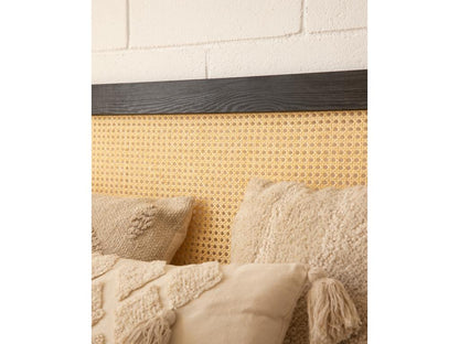 Letto in legno di pino nero, 200 x 60 cm